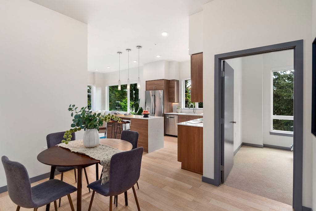 Upstaging Seattle — 11903 NE 128th St #107
