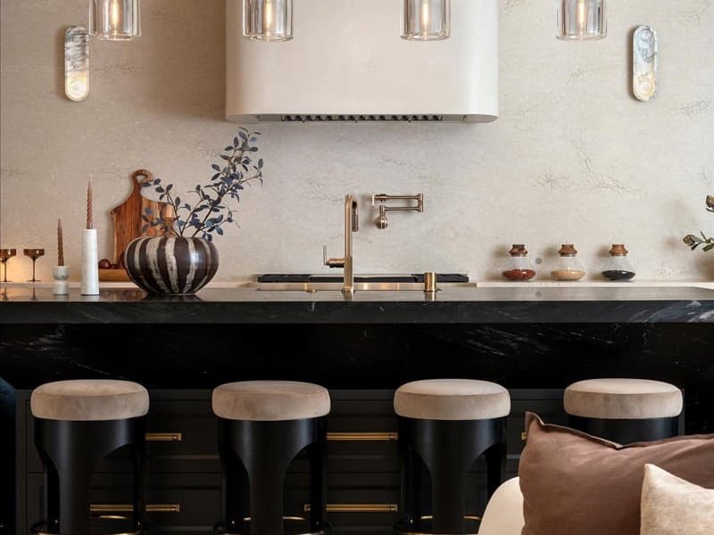 Upstaging Seattle — Luxe collection